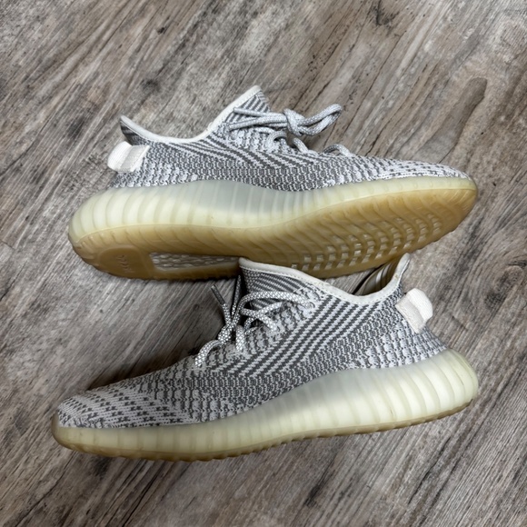 Yeezy 350 Static (Non-Reflective) - Picture 6 of 7